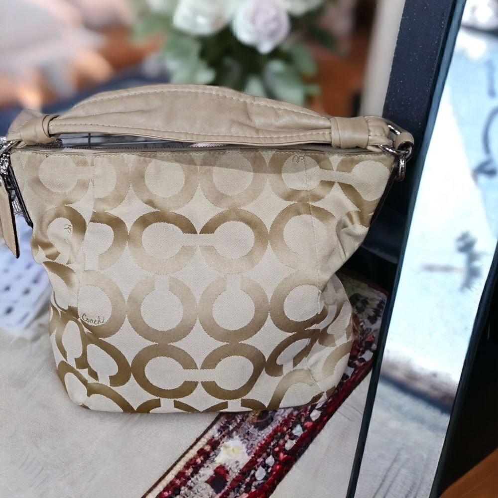 Coach Light Khaki Sand Kristin Signature Op Art Hobo Handbag 14911 Excellent - Picture 6 of 8
